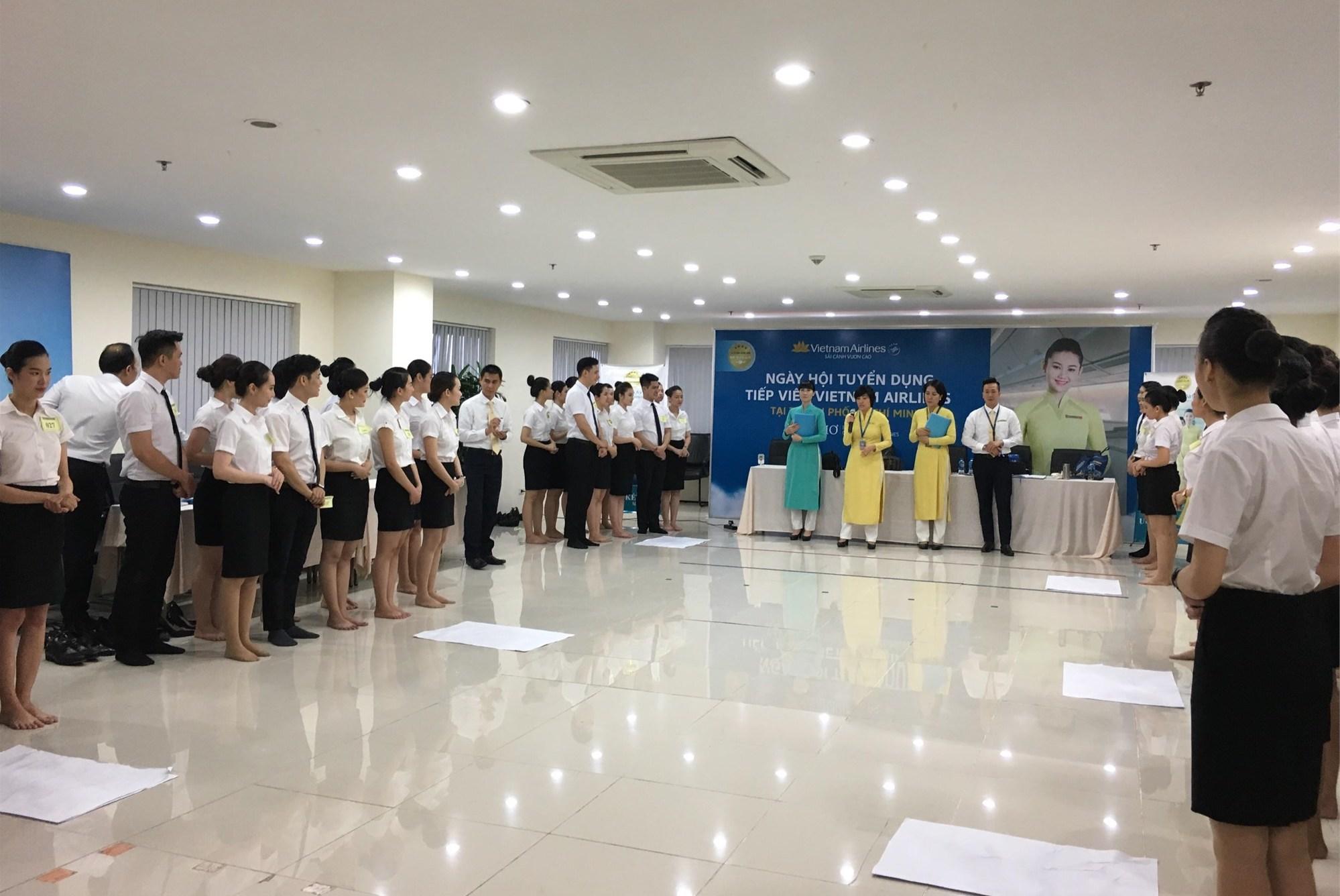 Nằm Mơ Thấy Bạn Bè Bỏ Rơi: Giải Mã Và Con Số Liên Quan