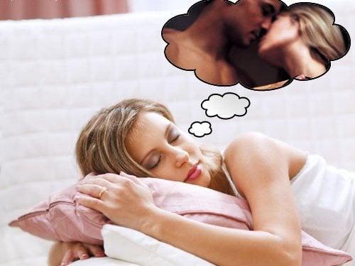 Giải Mã Giấc Mơ Thấy Kéo Thuyền Trên Sông