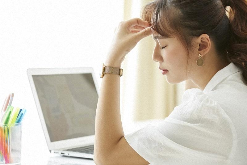 Nằm Mơ Thấy Bị Gãy Móng Chân: Đánh Con Gì?