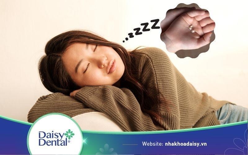 Nằm Mơ Thấy Mình Câu Được Cá Lóc: Điềm Báo Gì?