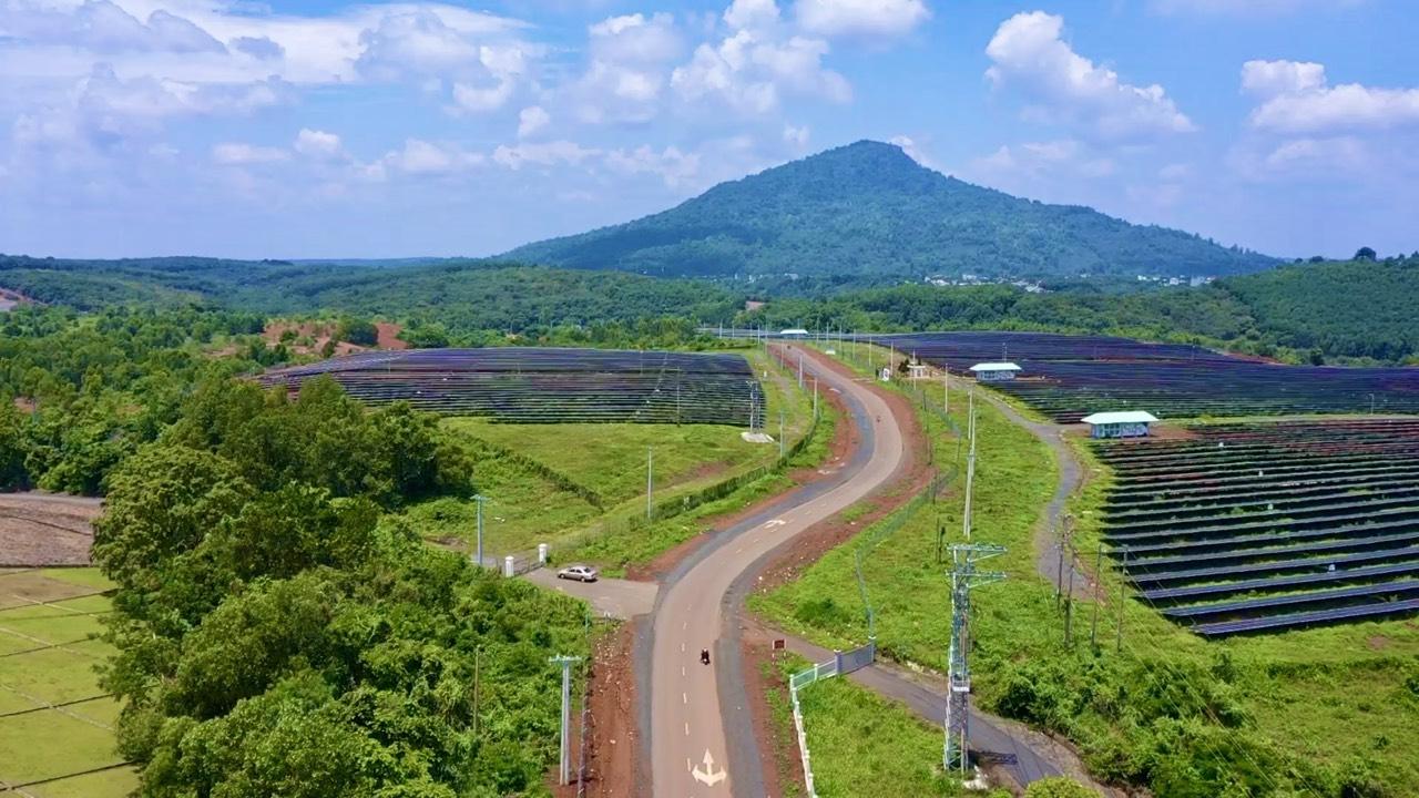 Giải Mã Giấc Mơ Leo Núi Bà Rá