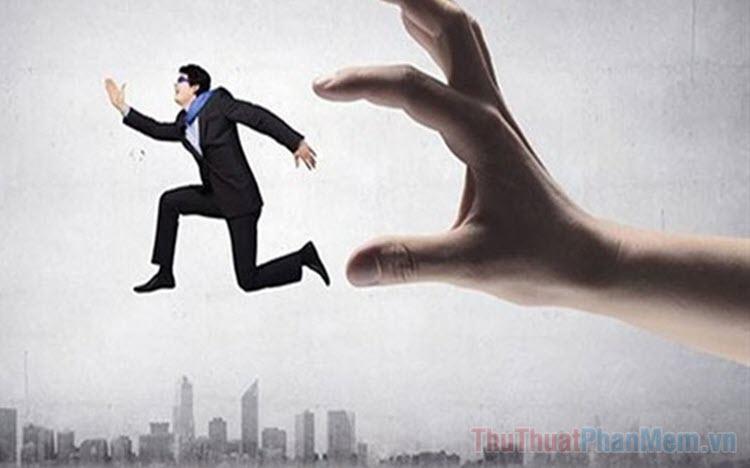 Nằm mơ bị người lạ đuổi đánh