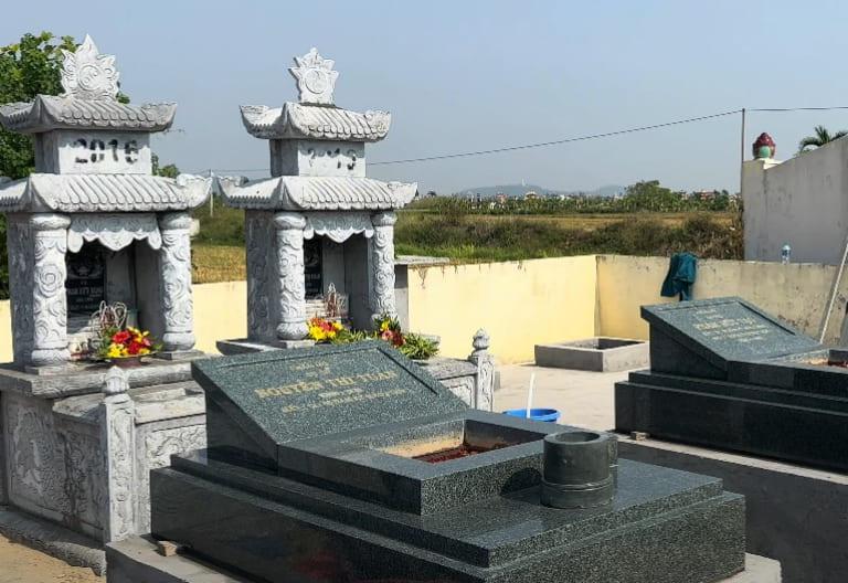 Nằm mơ thấy đi bốc mộ người thân