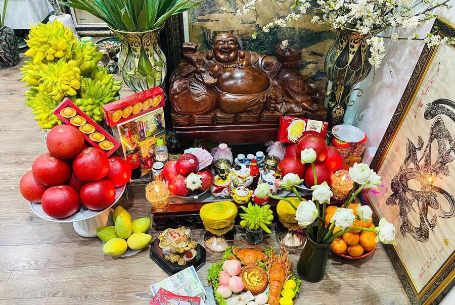 Ông Địa Thần Tài Trong Nhà