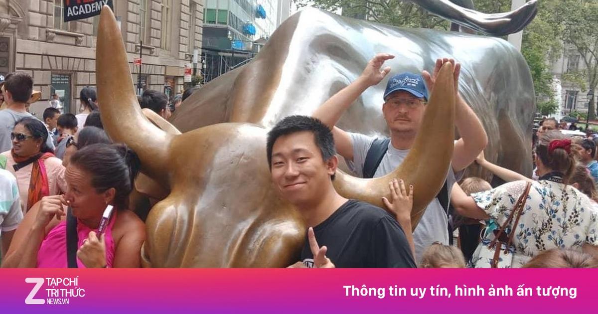 Nằm Mơ Nhặt Được Ví Tiền Đánh Con Gì? Giải Mã Bí Ẩn