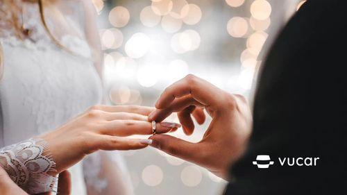 Nằm Mơ Mất 2 Xe Máy Đánh Con Gì? Giải Mã Bí Ẩn